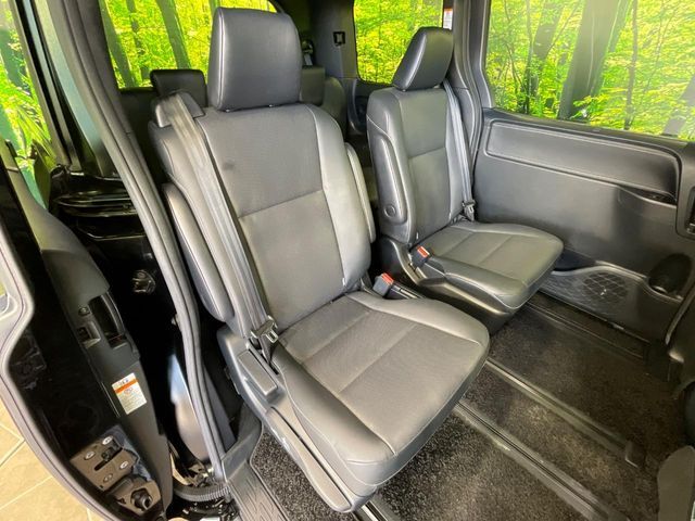 TOYOTA ESQUIRE 2018 Image 31