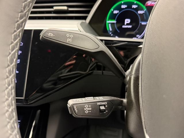 AUDI Q8 E-TRON SPORT 2024 Image 31