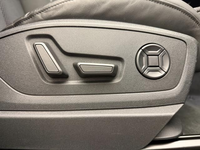 AUDI Q8 E-TRON SPORT 2024 Image 31