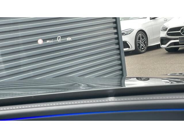 MERCEDES BENZ E CLAS 2024 Image 31