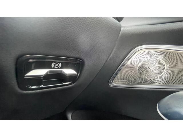 MERCEDES BENZ E CLAS 2024 Image 31