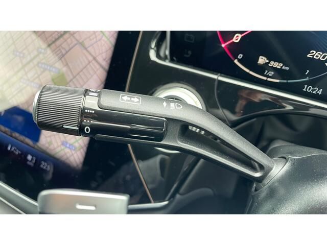 MERCEDES BENZ E CLAS 2024 Image 31