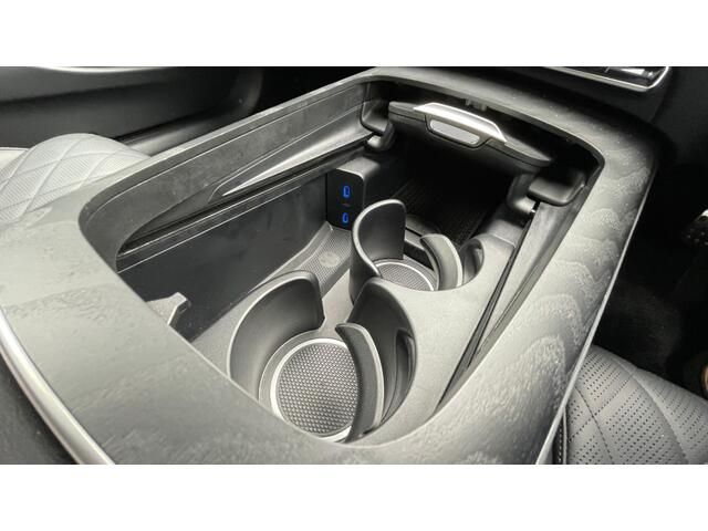 MERCEDES BENZ E CLAS 2024 Image 31