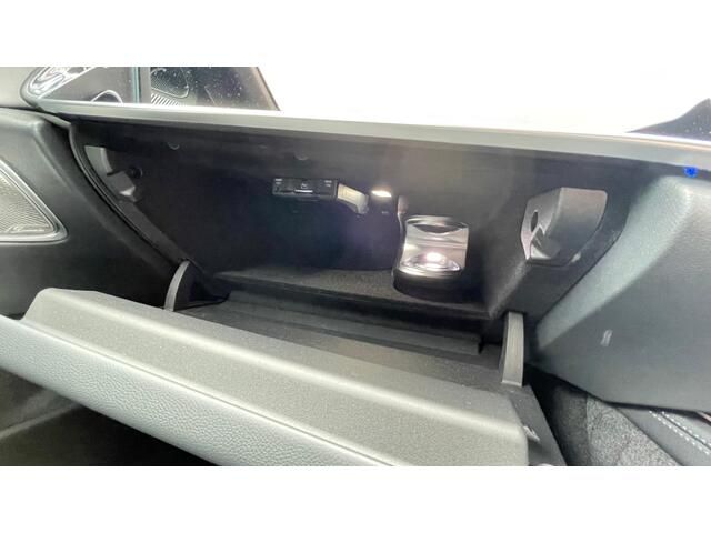 MERCEDES BENZ E CLAS 2024 Image 31