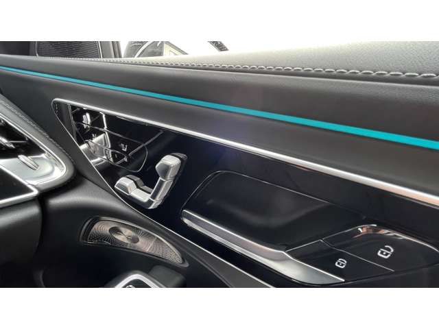 MERCEDES BENZ E CLAS 2024 Image 31