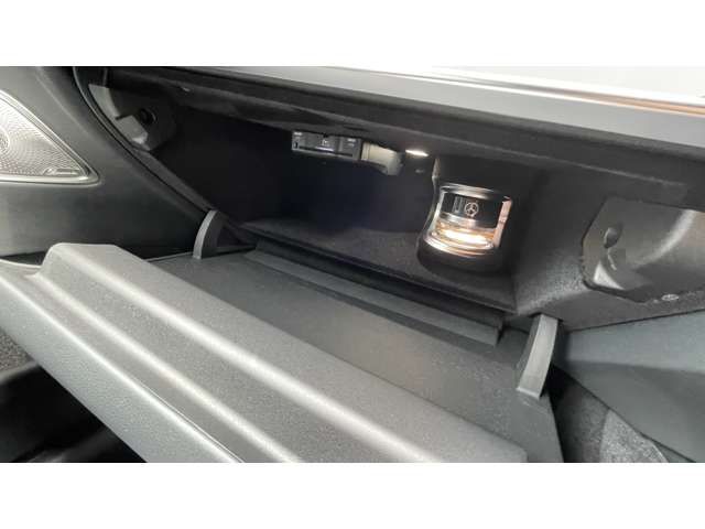 MERCEDES BENZ E CLAS 2024 Image 31