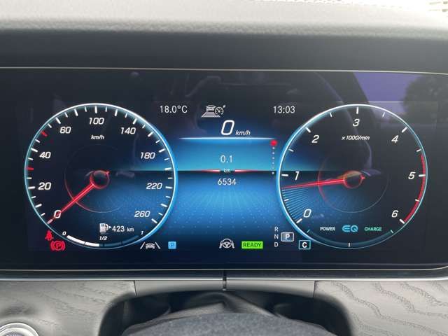 MERCEDES BENZ E CLAS 2024 Image 31