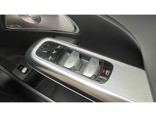 MERCEDES BENZ E CLAS 2024 Image 31