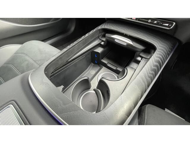 MERCEDES BENZ E CLAS 2024 Image 31