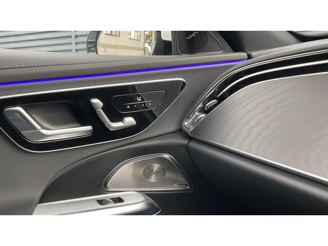 MERCEDES BENZ E CLAS 2024 Image 31