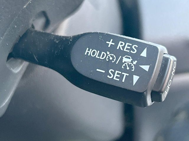 TOYOTA HARRIER HYBRID 2019 Image 31