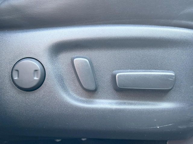 TOYOTA HARRIER HYBRID 2019 Image 31