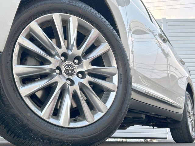 TOYOTA HARRIER HYBRID 2019 Image 31