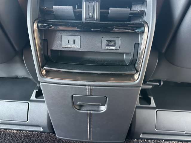 TOYOTA VELLFIRE  HYBRID 2024 Image 31