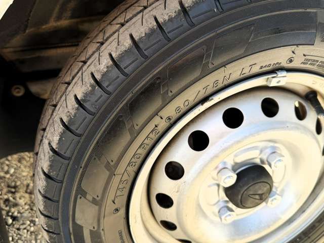 DAIHATSU HIJET CARGO 4WD 2010 Image 31