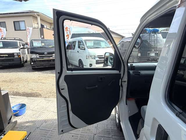 DAIHATSU HIJET CARGO 4WD 2010 Image 31