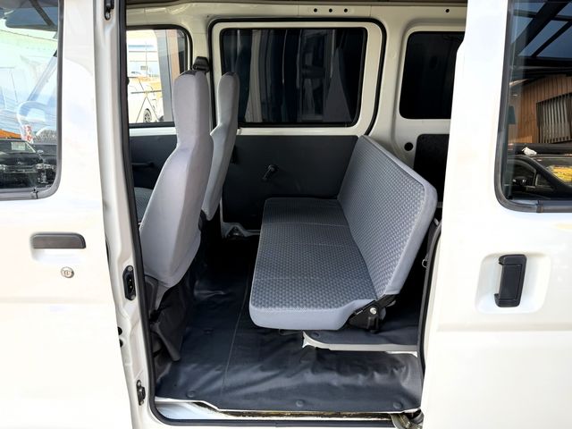 DAIHATSU HIJET CARGO 4WD 2010 Image 31