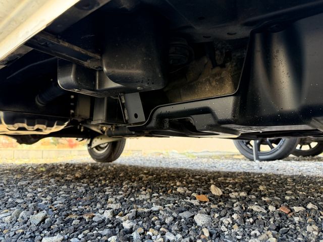 DAIHATSU HIJET CARGO 4WD 2010 Image 31