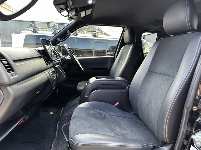 TOYOTA HIACE VAN 4WD 2020 Image 31