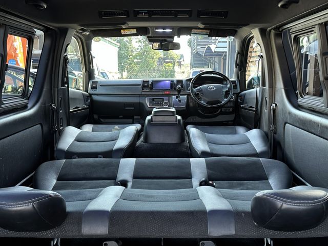 TOYOTA HIACE VAN 4WD 2020 Image 31