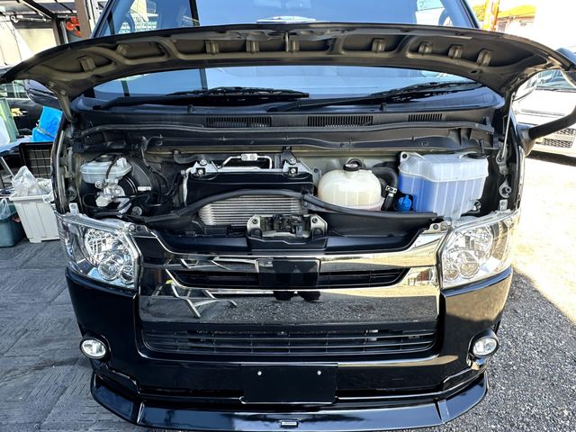 TOYOTA HIACE VAN 4WD 2020 Image 31