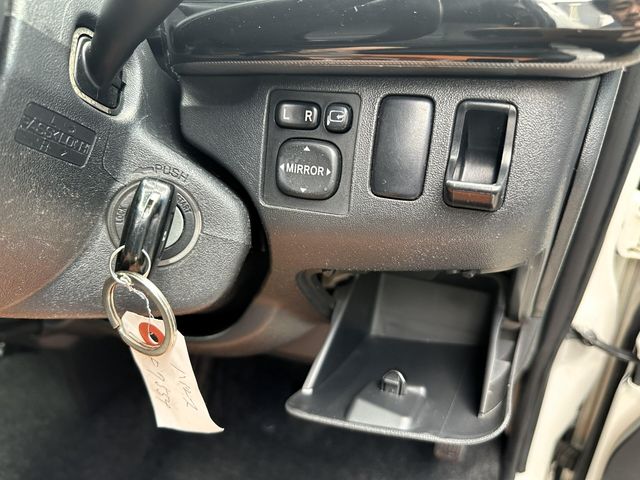 TOYOTA HIACE VAN 4WD 2011 Image 31