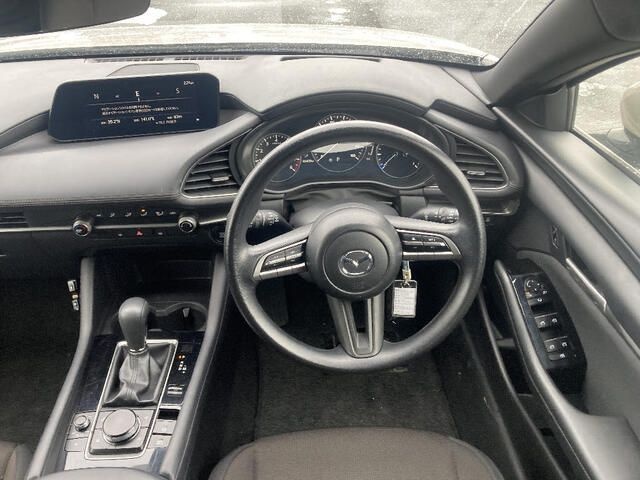 MAZDA 3 FASTBACK 2023 Image 31