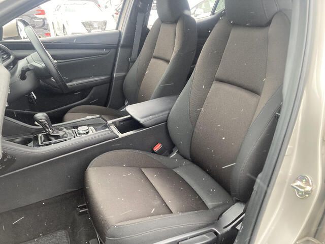 MAZDA 3 FASTBACK 2023 Image 31