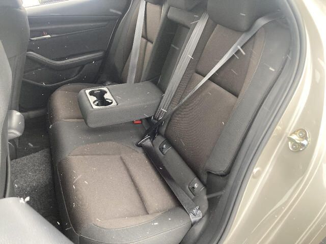 MAZDA 3 FASTBACK 2023 Image 31