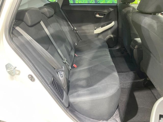 TOYOTA PRIUS 2014 Image 31