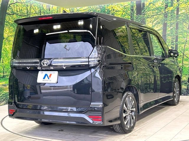 TOYOTA VOXY 2022 Image 31