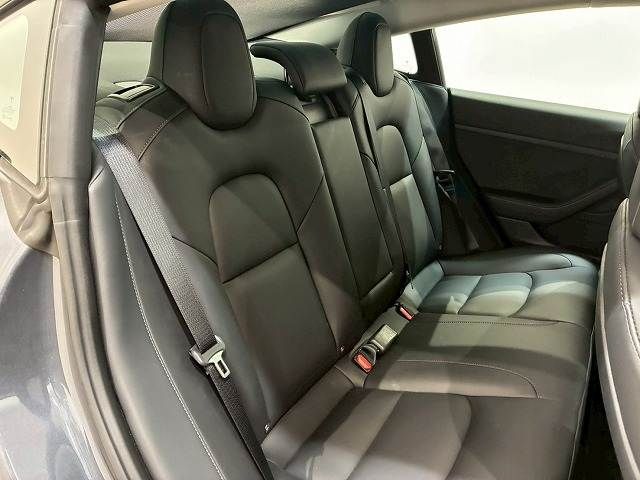 TESLA MODEL 3 2021 Image 31