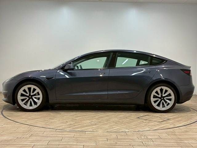 TESLA MODEL 3 2021 Image 31