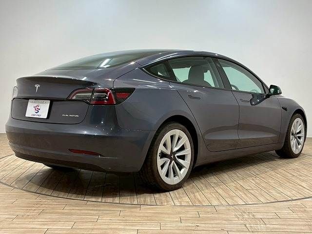 TESLA MODEL 3 2021 Image 31