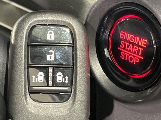 HONDA N BOX CUSTOM 2024 Image 31