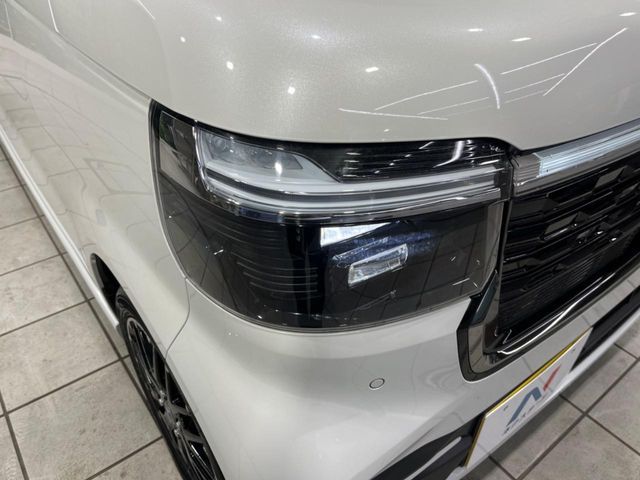 HONDA N BOX CUSTOM 2024 Image 31