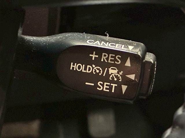 TOYOTA PRIUS 2019 Image 31