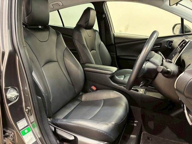 TOYOTA PRIUS 2019 Image 31