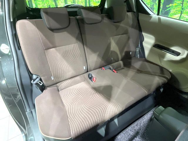 TOYOTA AQUA 2013 Image 31