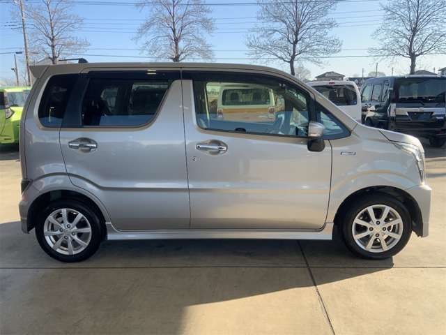 SUZUKI WAGON R STINGRAY 2017 Image 31