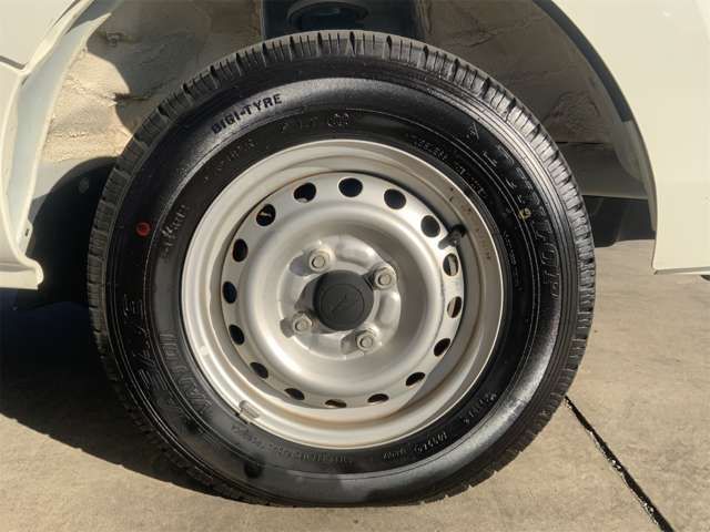 DAIHATSU HIJET TRUCK 4WD 2018 Image 31