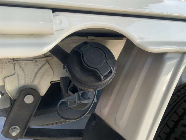 DAIHATSU HIJET TRUCK 4WD 2018 Image 31