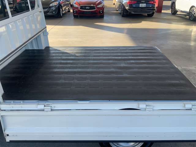 DAIHATSU HIJET TRUCK 4WD 2018 Image 31