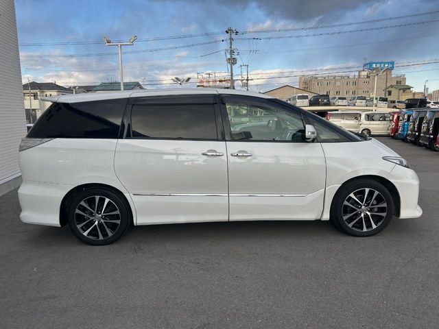 TOYOTA ESTIMA 2015 Image 31