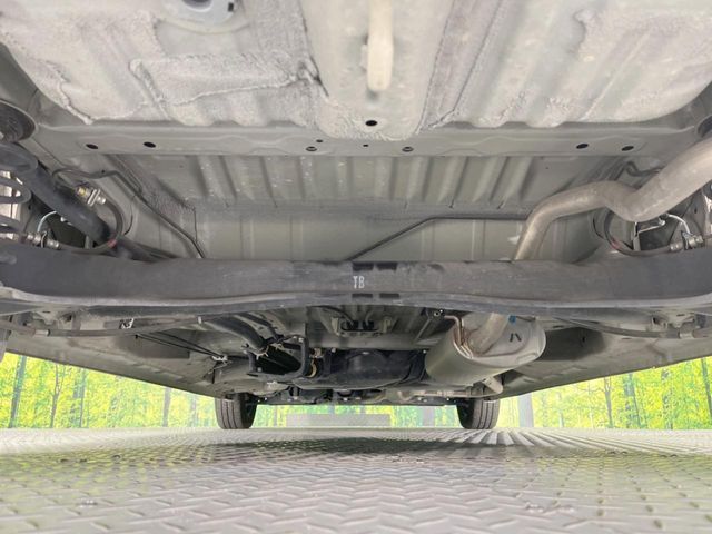 HONDA N BOX 2018 Image 31