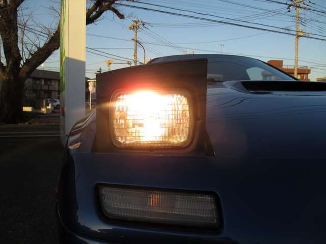 MAZDA SAVANNA RX-7 1991 Image 31