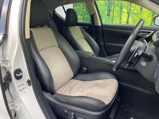 TOYOTA LEXUS CT200H 2017 Image 31