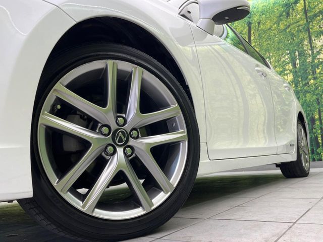 TOYOTA LEXUS CT200H 2017 Image 31