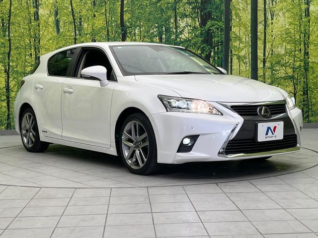 TOYOTA LEXUS CT200H 2017 Image 31