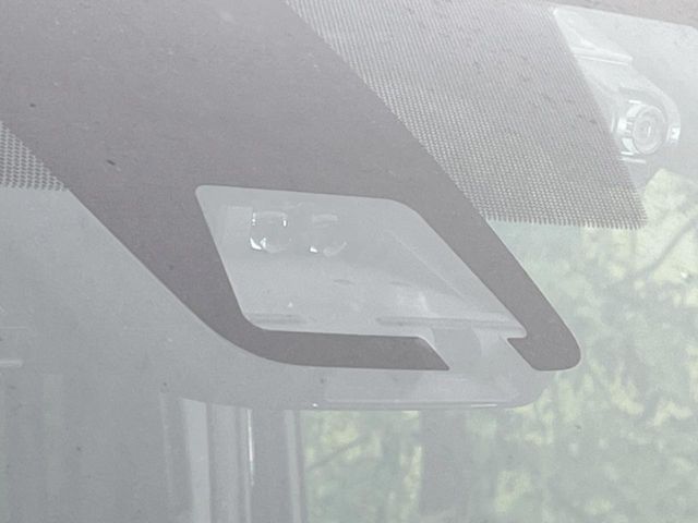 TOYOTA VOXY 2017 Image 31